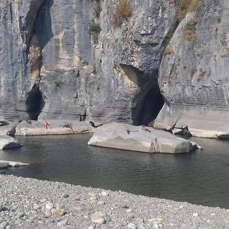 Location de gites Les Sources Chambonas/Les Vans Extérieur photo